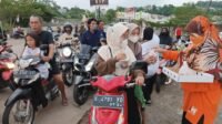 Warga Sambut Antusias Program 2 Juta Takjil PKS di Kota Semarang