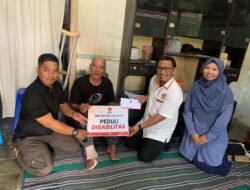 PKS Kota Semarang Salurkan Bantuan untuk Penyandang Disabilitas di Semarang Utara
